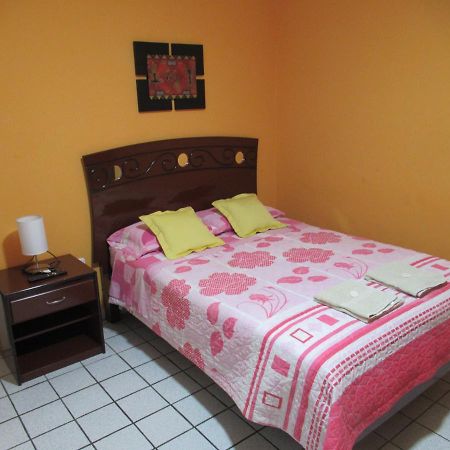Kurmi Hostel Lima Airport Экстерьер фото