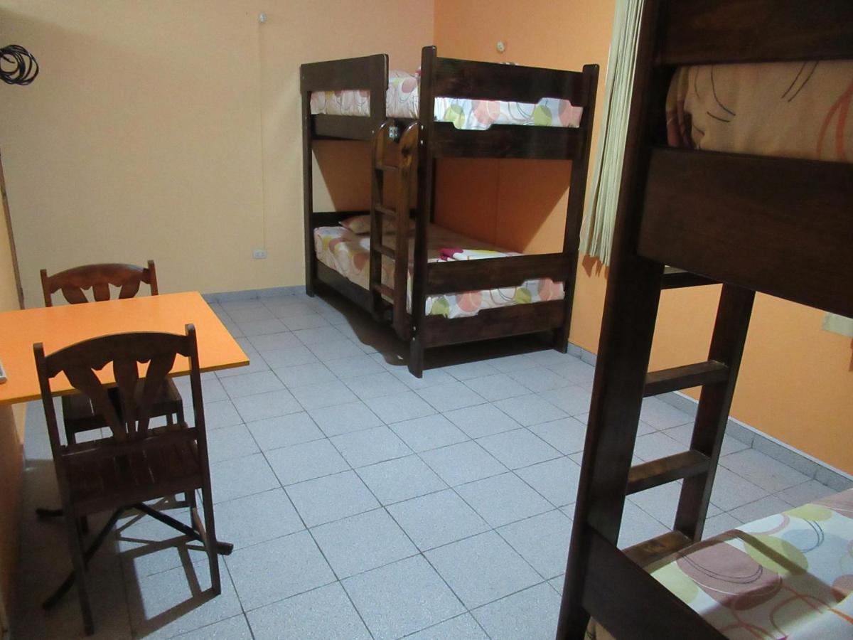 Kurmi Hostel Lima Airport Экстерьер фото