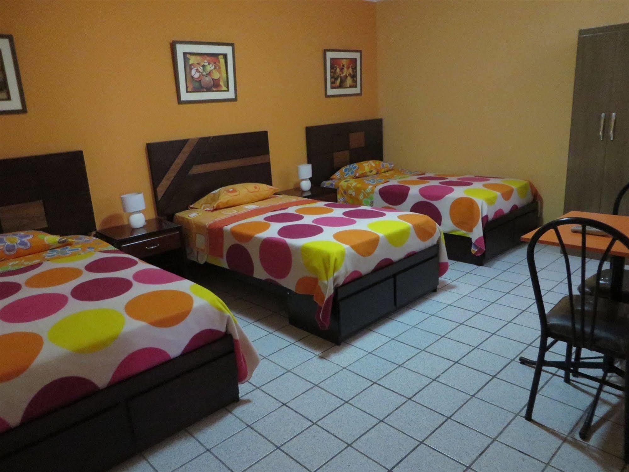 Kurmi Hostel Lima Airport Экстерьер фото